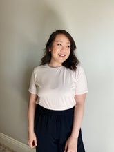 Load image into Gallery viewer, Signature Tee